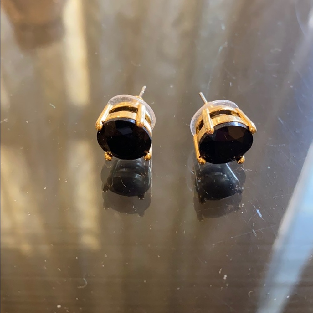 C Wonder black onyx studs